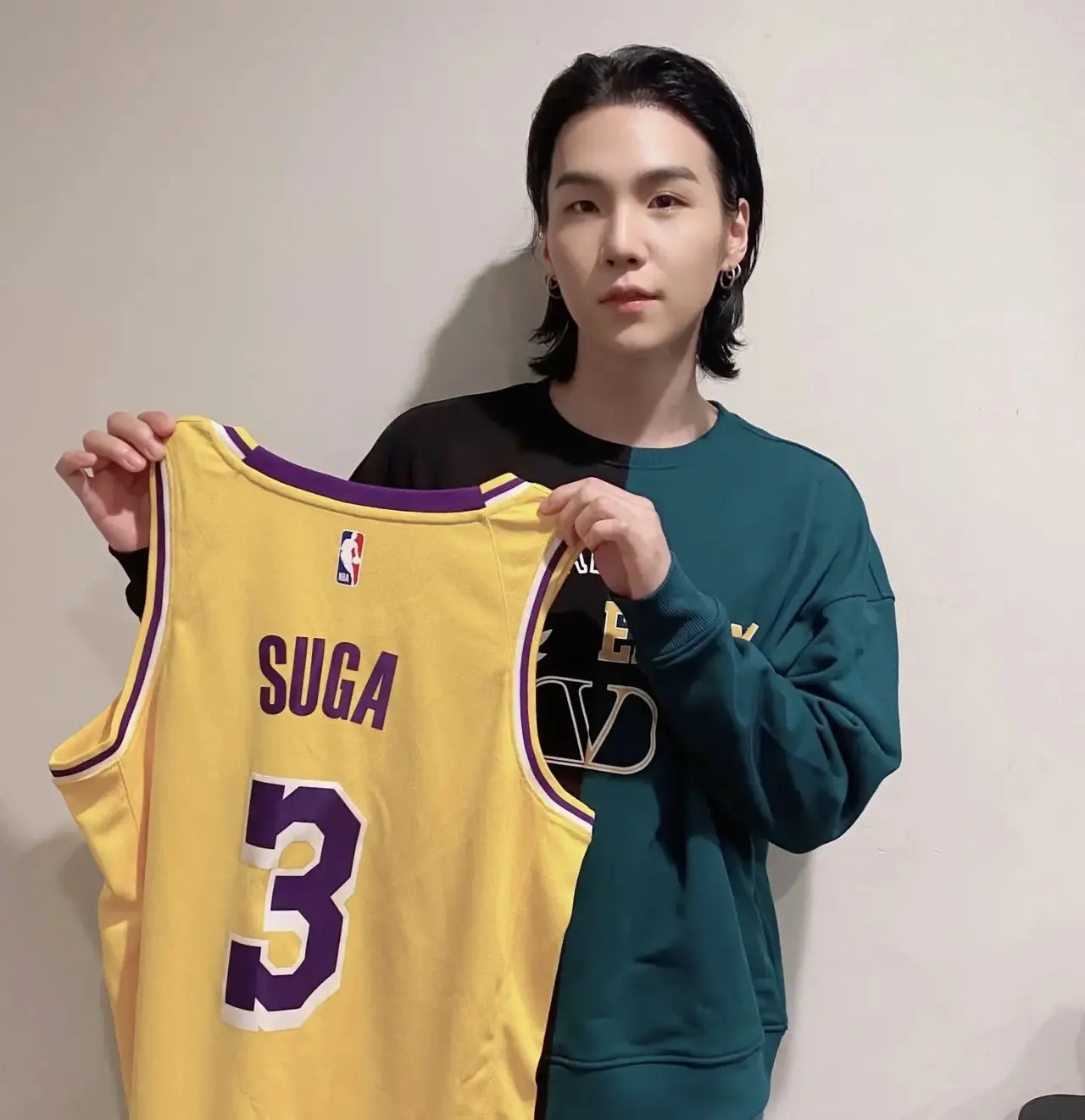 Suga's first dream was to become a professional basketball player.