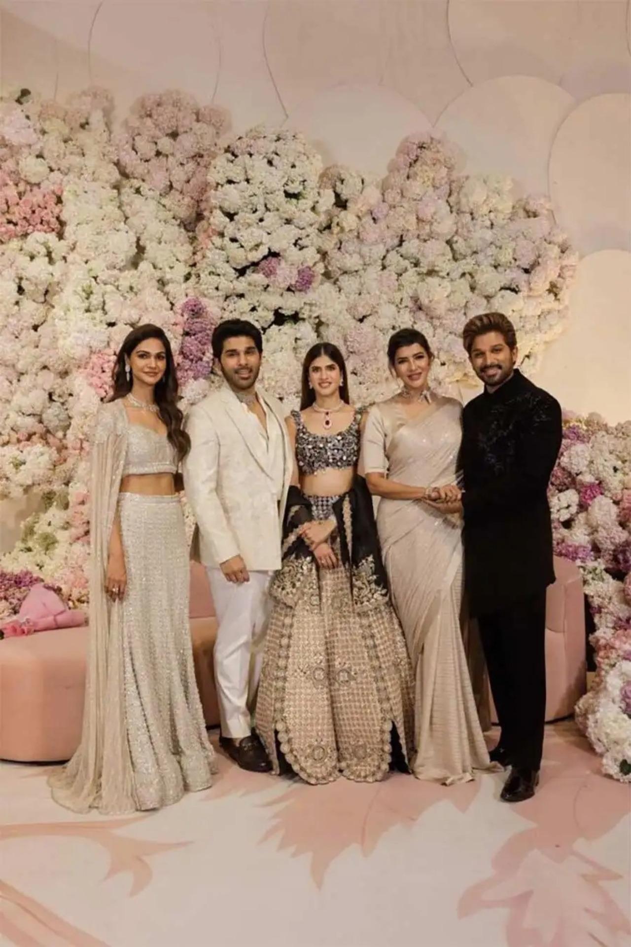 Manchu Lakshmi was also seen attending the reception and posing with All Arjun, Sneha Reddy and the couple.