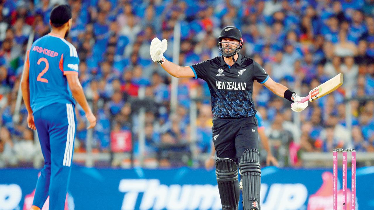 Arshdeep-Mitchell spat: Tensions flare between Daryl Mitchell and Arshdeep Singh after the Indian pacer flings the ball back at the New Zealander, who seemed out of his crease, hitting him on the thigh. It led to a heated verbal exchange between the two players