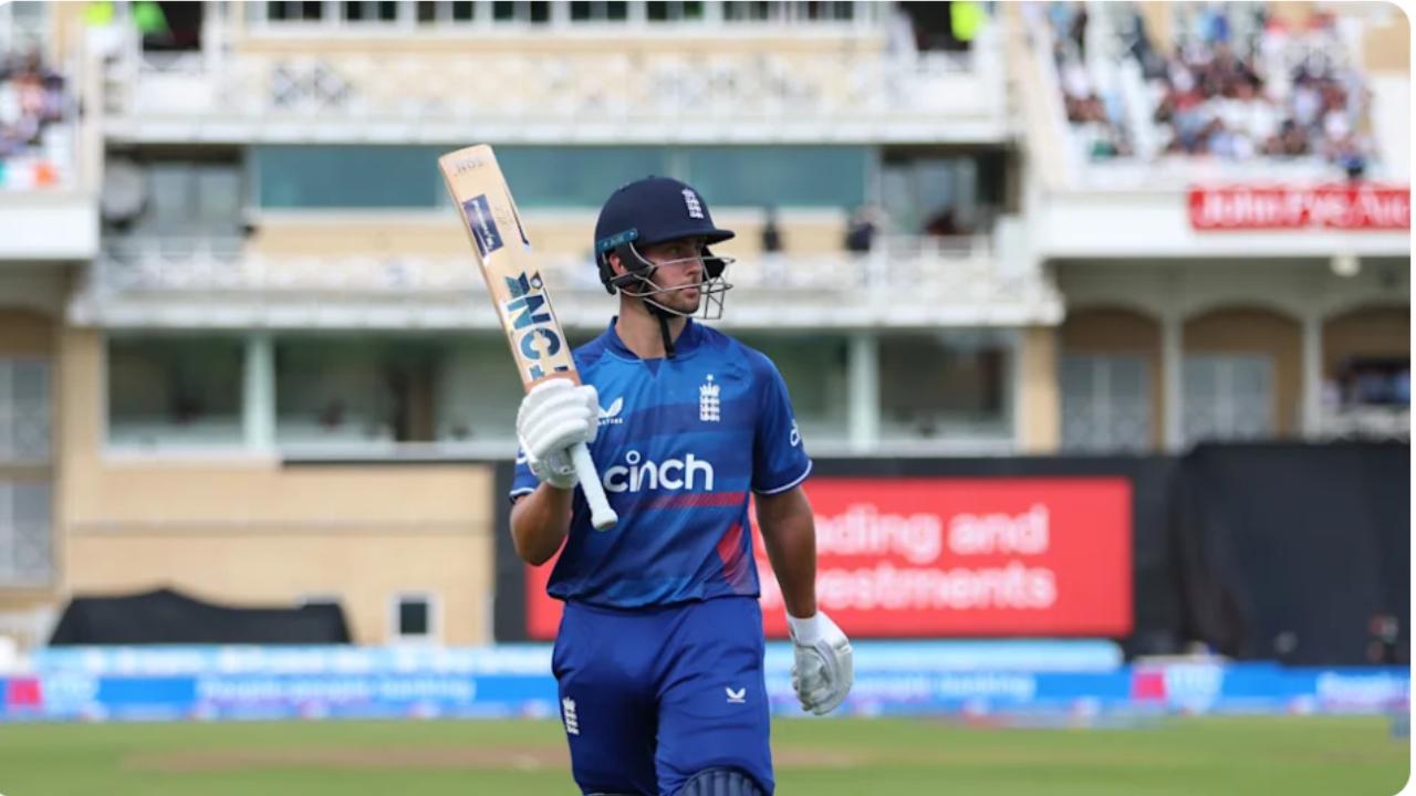 The in-form Will Jacks played a cameo, scoring 35 runs off 20 balls before losing his wicket to Arshdeep Singh. It took a brilliant catch by the combination of Axar Patel and Shivam Dube to send Jacks packing.