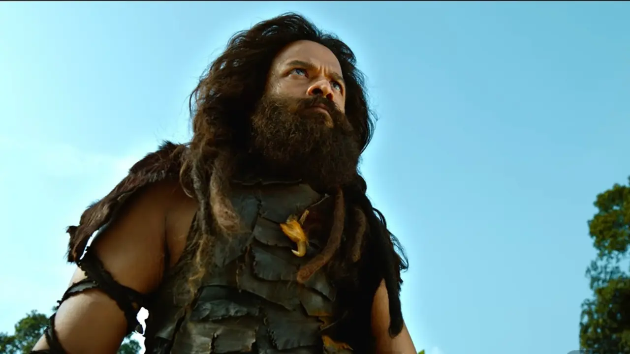 <p>The teaser of Kathanar offers a glimpse into a grand mythological world, with Jayasurya and Anushka Shetty in key roles. The film draws from Kerala folklore and promises a visually ambitious cinematic experience. <strong><a href="https://www.mid-day.com/entertainment/regional-indian-cinema-news/article/kathanar-trailer-jayasurya-anuskha-shetty-malayalam-folklore-promises-ambitious-drama-23623481" target="_blank" rel="noopener">Read full story here</a></strong></p>