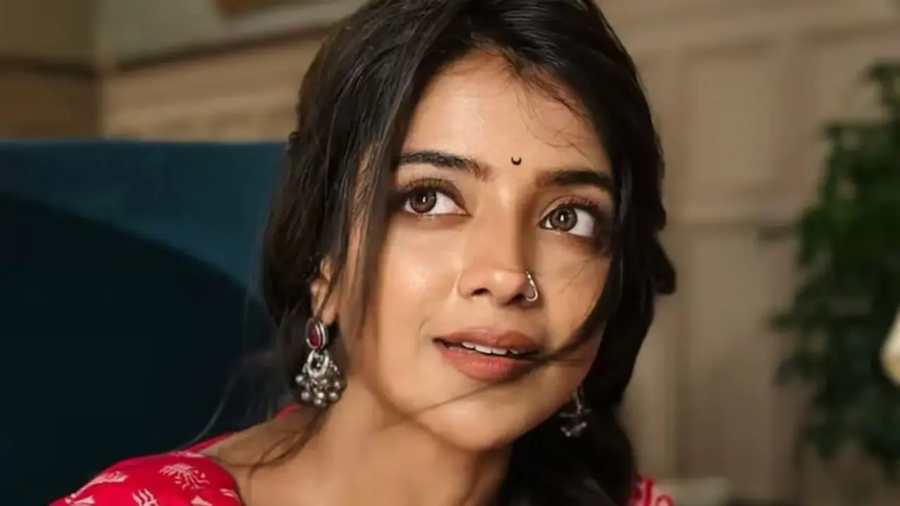 Exclusive | Khushi Dubey on playing Momita in new show Papa Kehte Hain