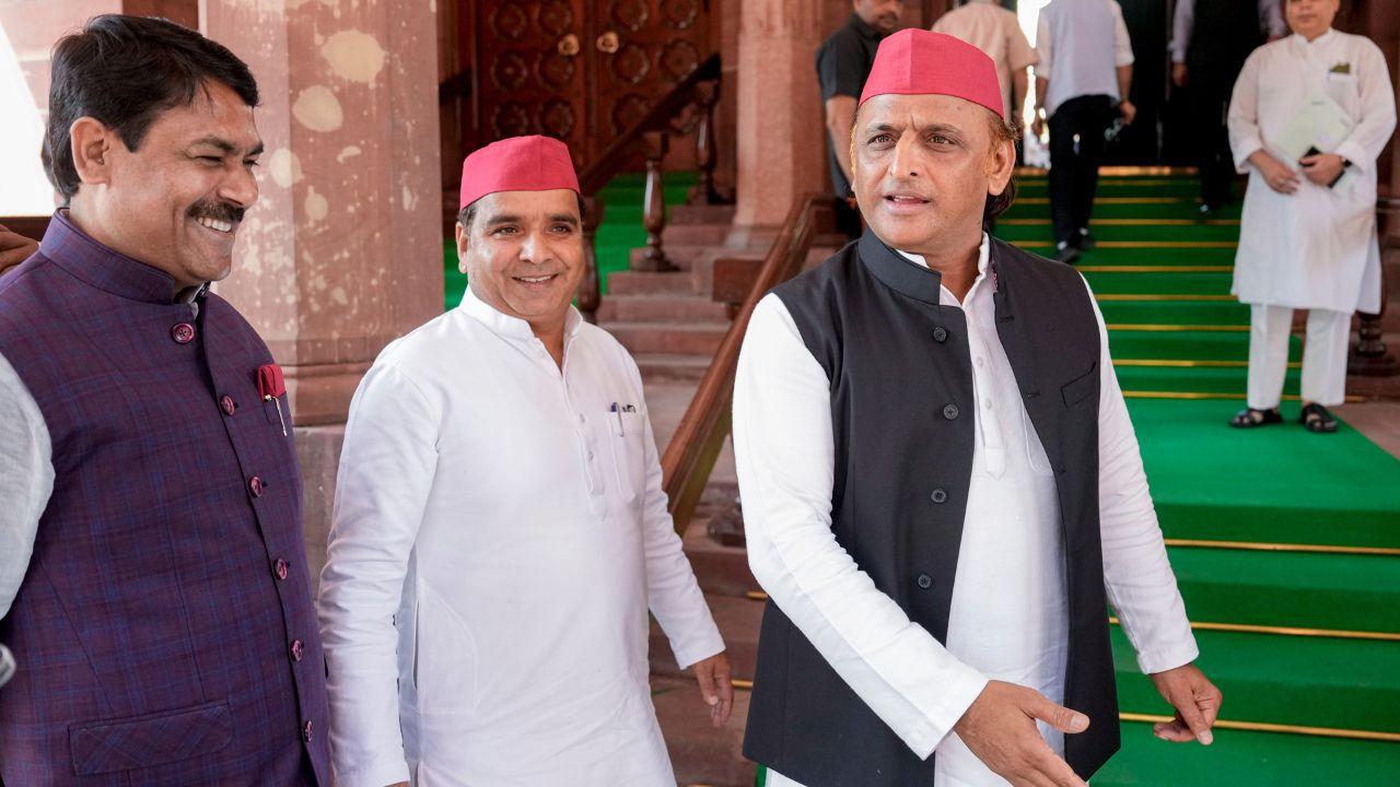 On Sunday, Birla expressed “deep concern” over the display of banners, placards, posters, and the use of inappropriate language by some MPs inside the House. He urged leaders of all parties to maintain discipline and uphold ethical conduct among their members