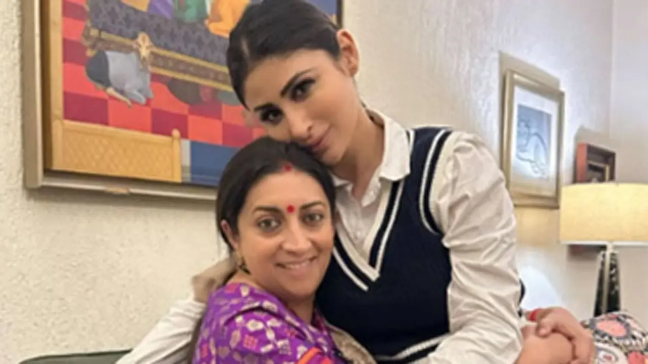 Mouni Roy says 'I look up to you' as she wishes Smriti Irani on her birthday