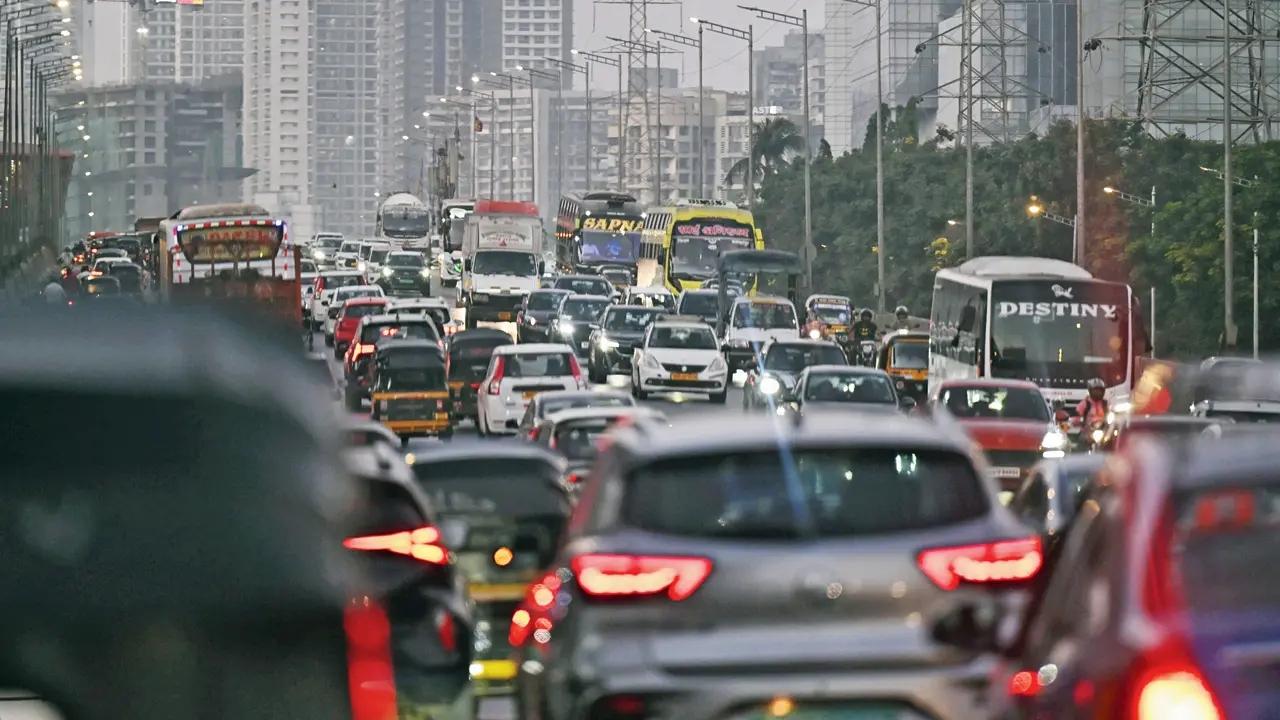 An official from the transport department said, “Allowing slow heavy vehicles on steep flyover gradients during peak hours can reduce effective capacity — but legally, unless notified otherwise, they are permitted. Restrictions, where imposed, are usually time-based”