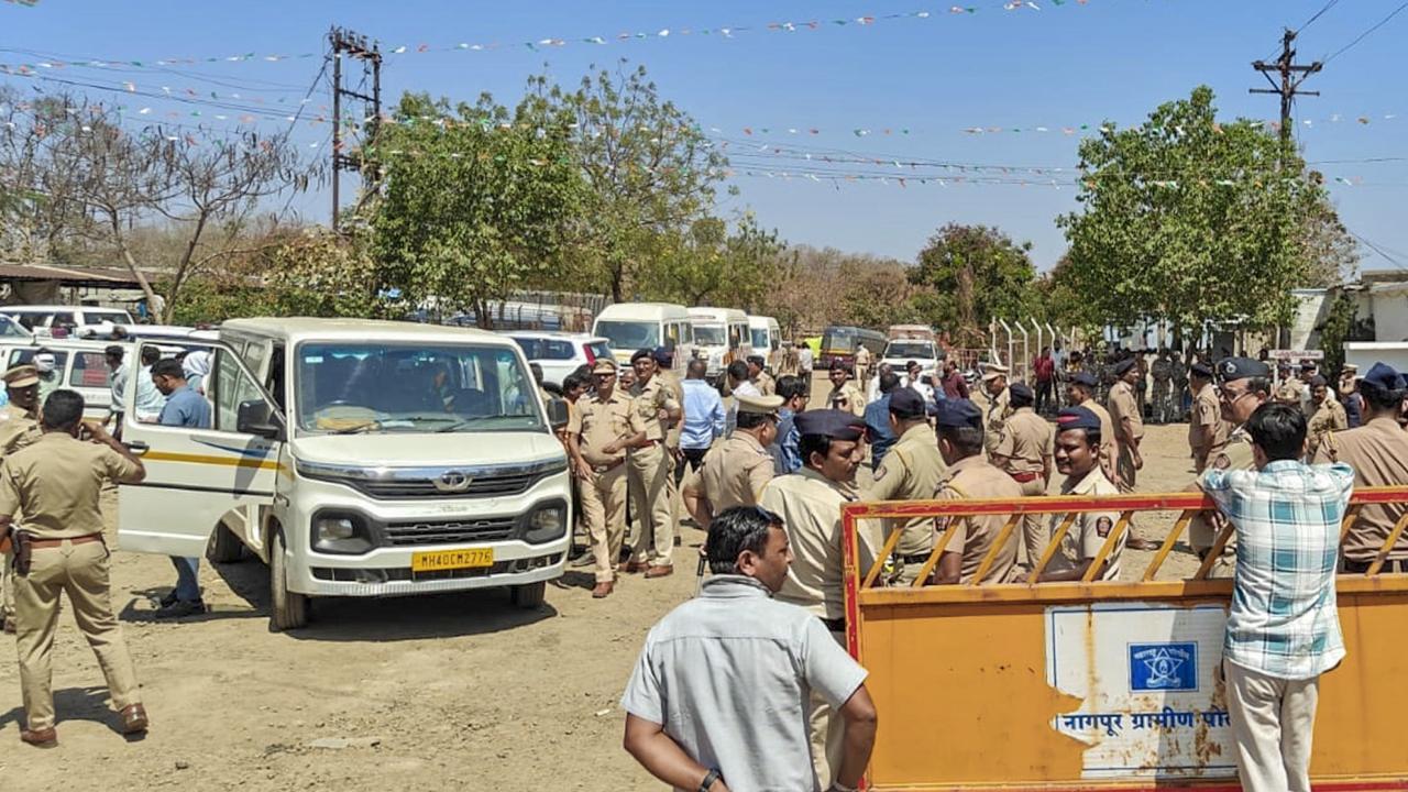 Calling the incident “deeply distressing,” the Prime Minister conveyed his condolences to the families of the deceased and prayed for the speedy recovery of those injured