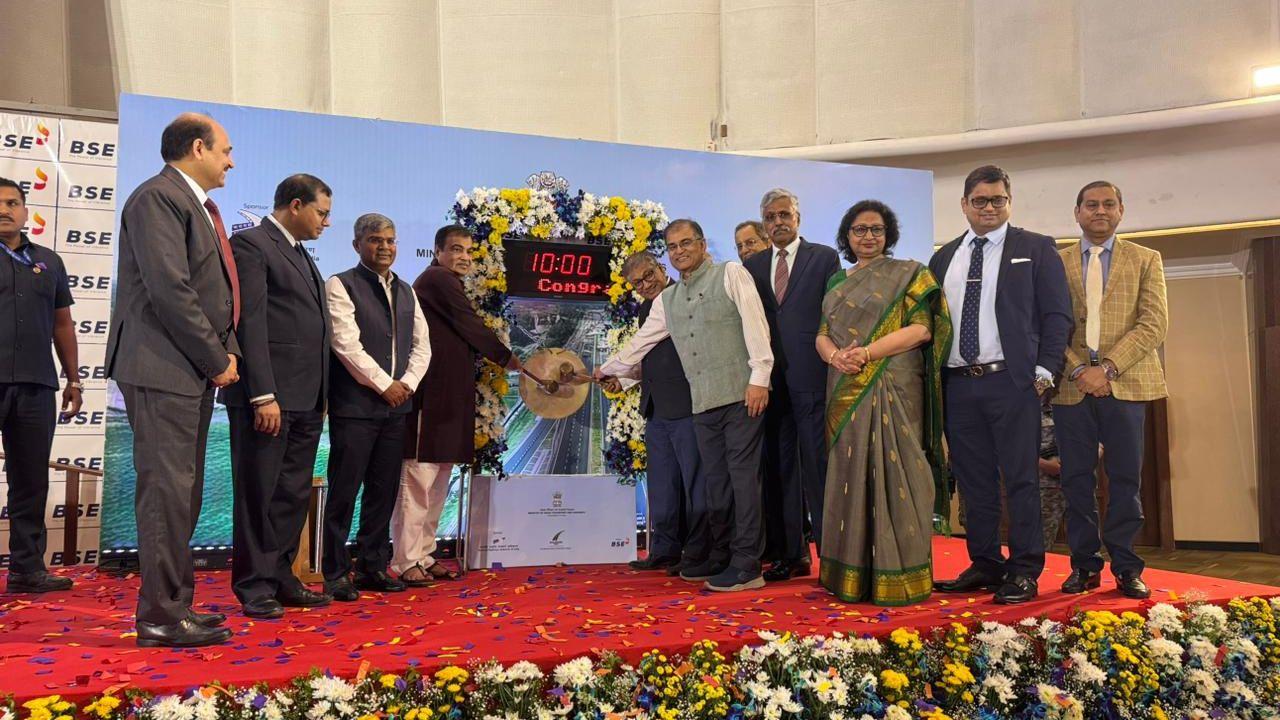 <p>Officials described the listing as an important step in attracting investment into India&rsquo;s highway infrastructure sector</p>