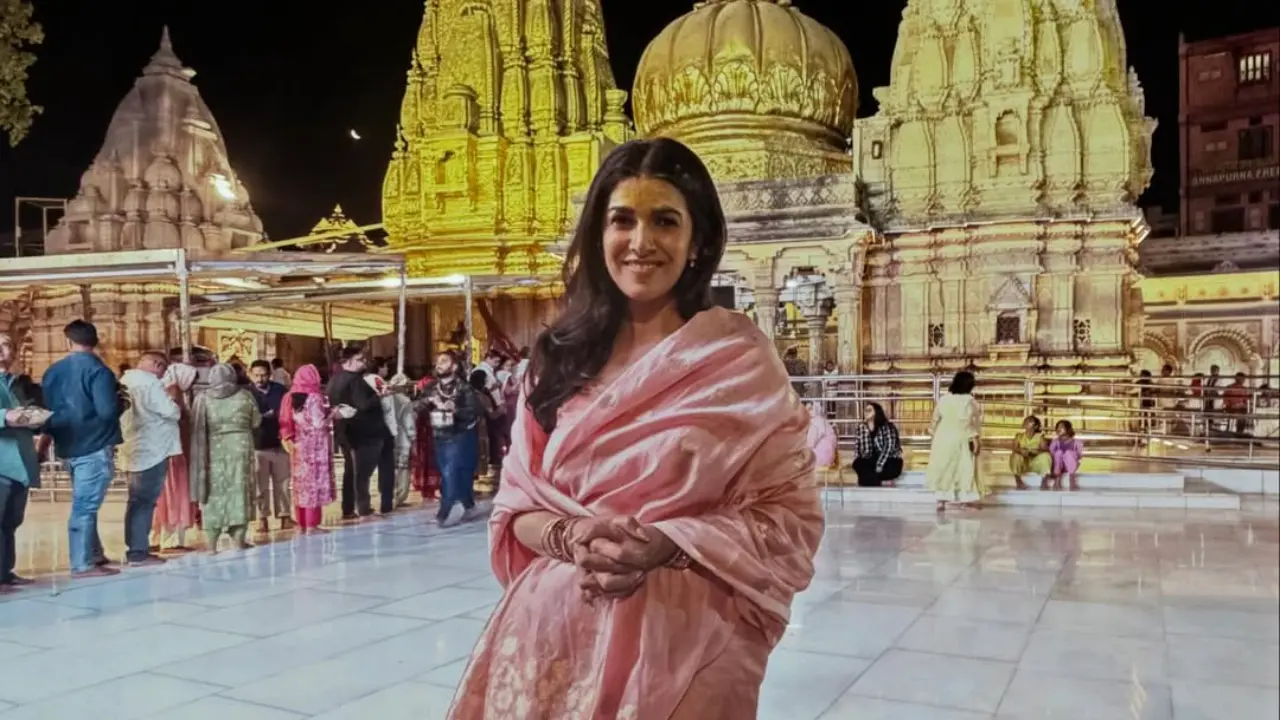 Nimrat Kaur seeks blessings at Kashi Vishwanath temple on her birthday