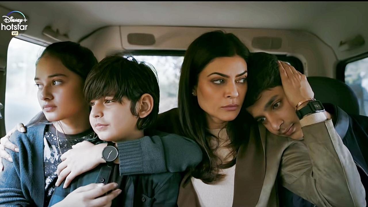 Sushmita Sen – AaryaA devoted mother pushed into extraordinary circumstances, Aarya takes charge of her husband’s criminal empire to protect her family, revealing remarkable inner strength.