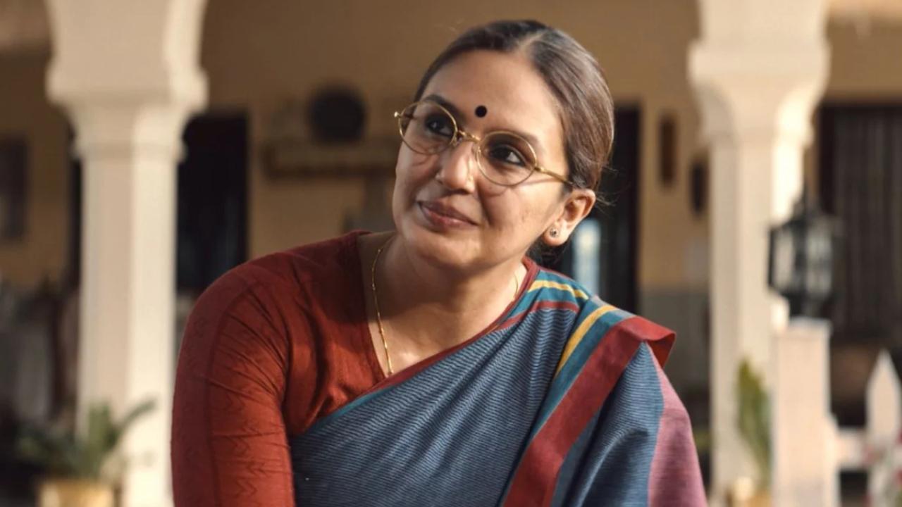 Huma Qureshi – MaharaniFrom a homemaker to the Chief Minister of Bihar, Rani Bharti’s journey reflects resilience, intelligence, and the ability to rise above political and personal challenges.