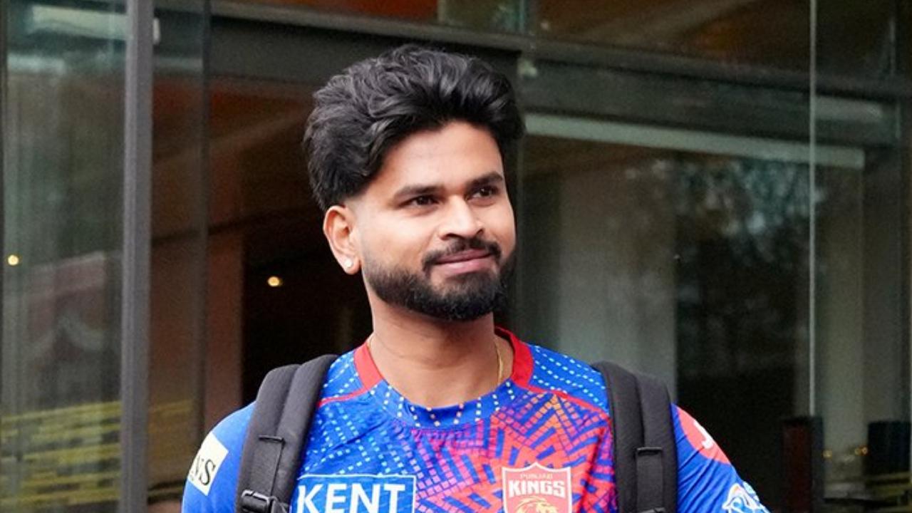 The home crowd will be expecting their captain, Shreyas Iyer, to deliver a big knock tonight in New Chandigarh. In the previous season, he failed to fire at the franchise's home venue. The right-handed batsman managed to score just 27 runs across five innings at an average of 5.40 and a strike rate of 100.00, with a best score of 10. It will be interesting to see if he manages to end his dry run at home (Pic: X/@PunjabKingsIPL)