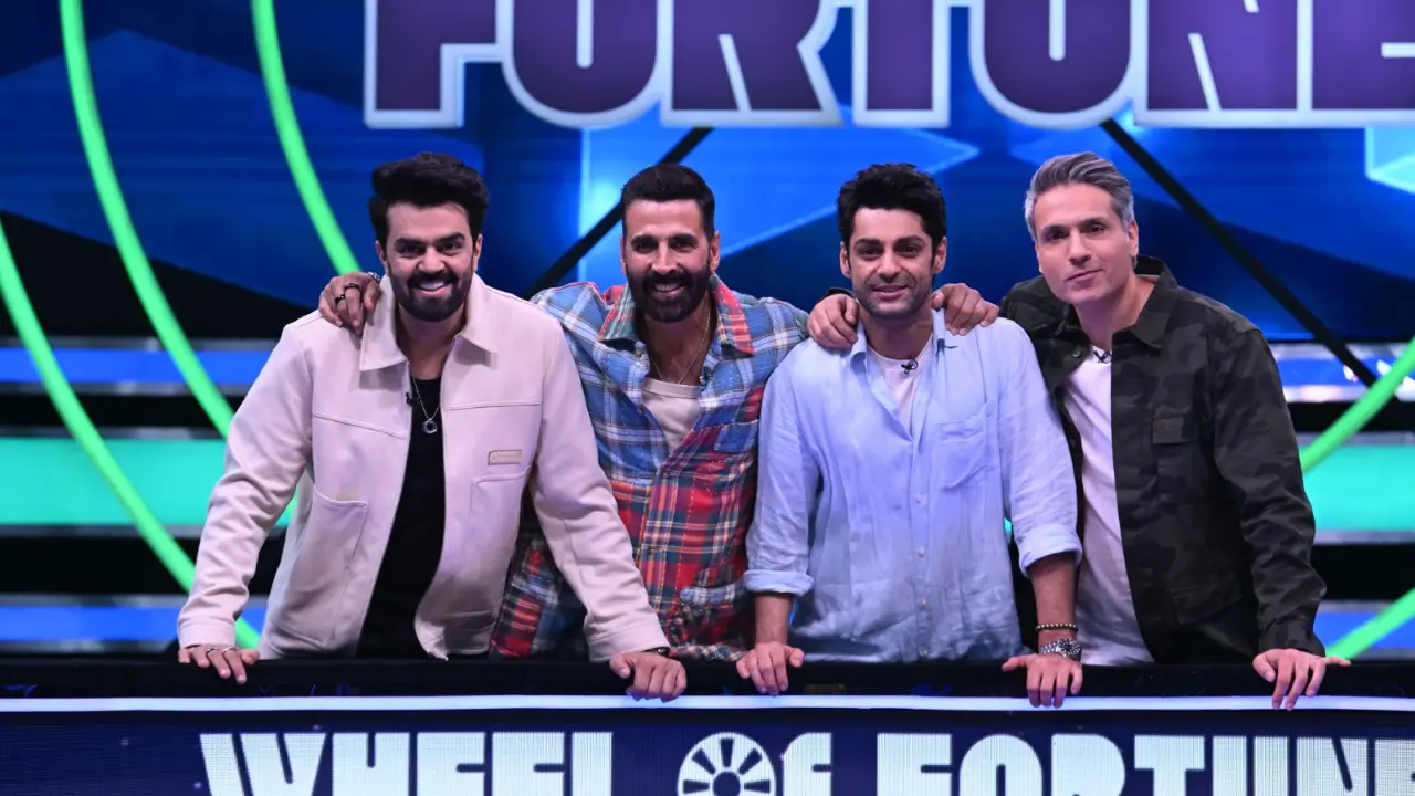Wheel of Fortune: Akshay Kumar asks Karan Wahi about his love life