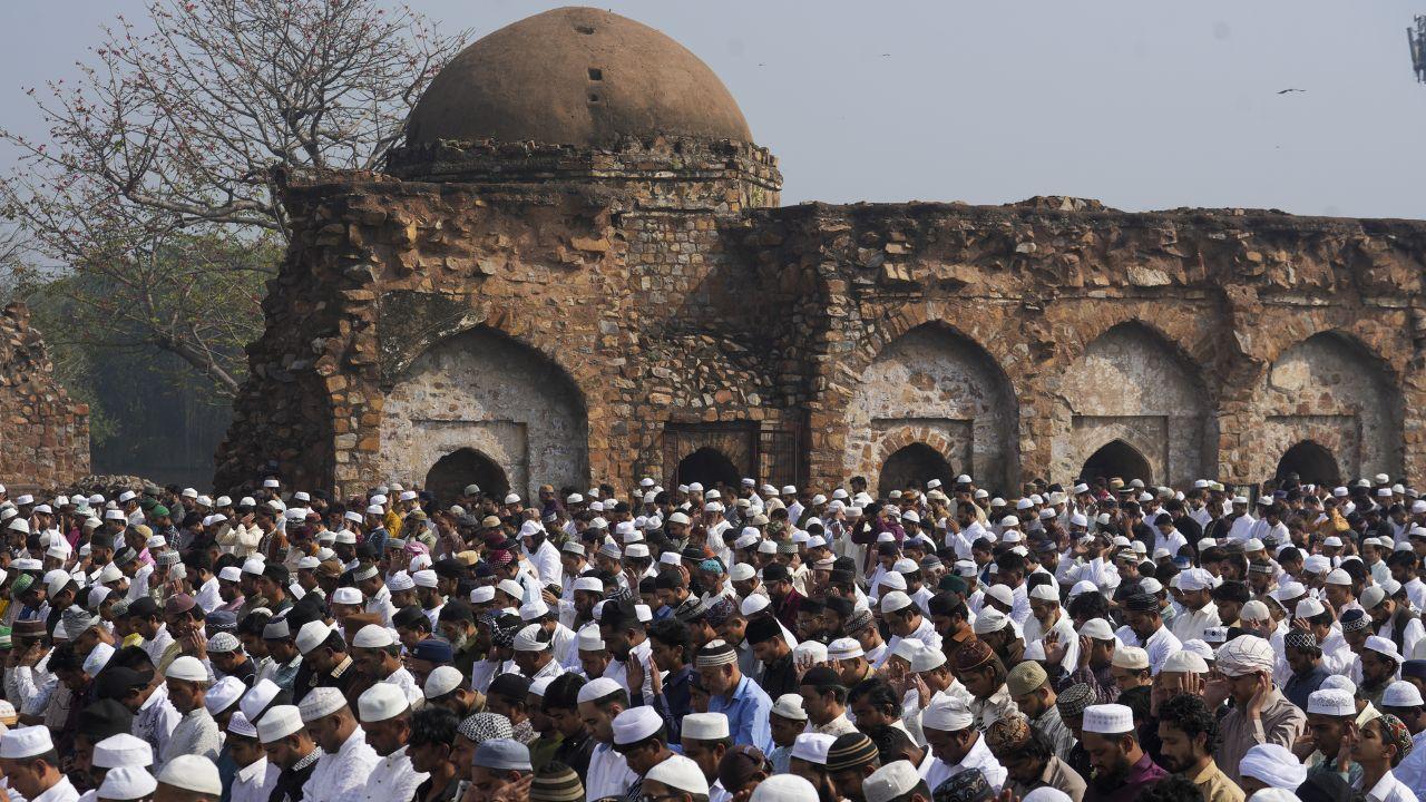 A large gathering offers prayers at the historic Feroz Shah Kotla Mosque in New Delhi. PICS/ PTI