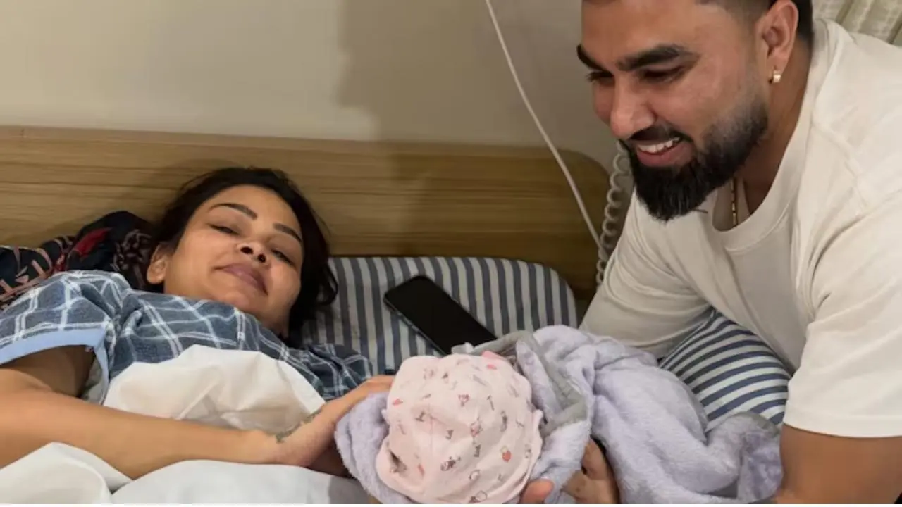 Popular YouTuber Armaan Mallik and his wife Payal Mallik have welcomed a baby girl, marking the arrival of their fourth child together. Read full story here