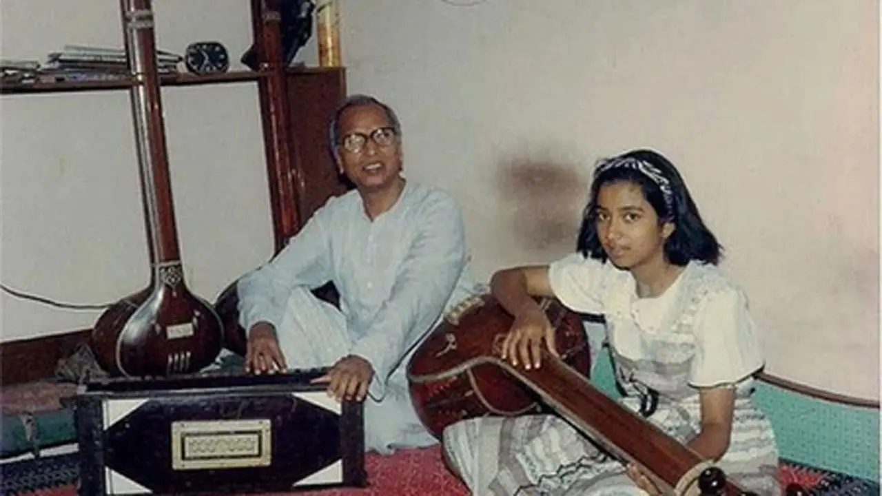 Shreya Ghoshal recalls writing a heartfelt letter to her guru as a child
