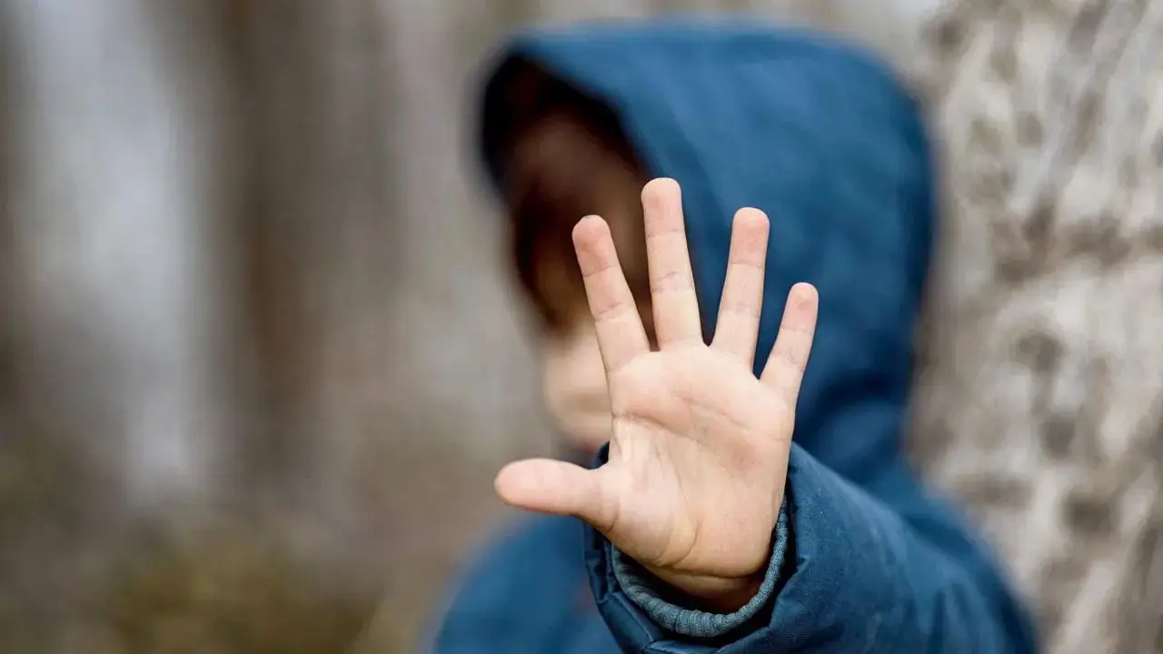 Minor boy detained in Beed for allegedly assaulting a six-year-old girl