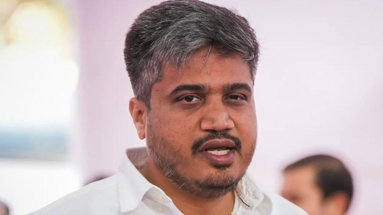 Rohit Pawar questions VSR Ventures over Ajit Pawar plane crash investigation