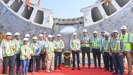 BMC begins lowering TBM parts for Goregaon-Mulund Link Road twin tunnels