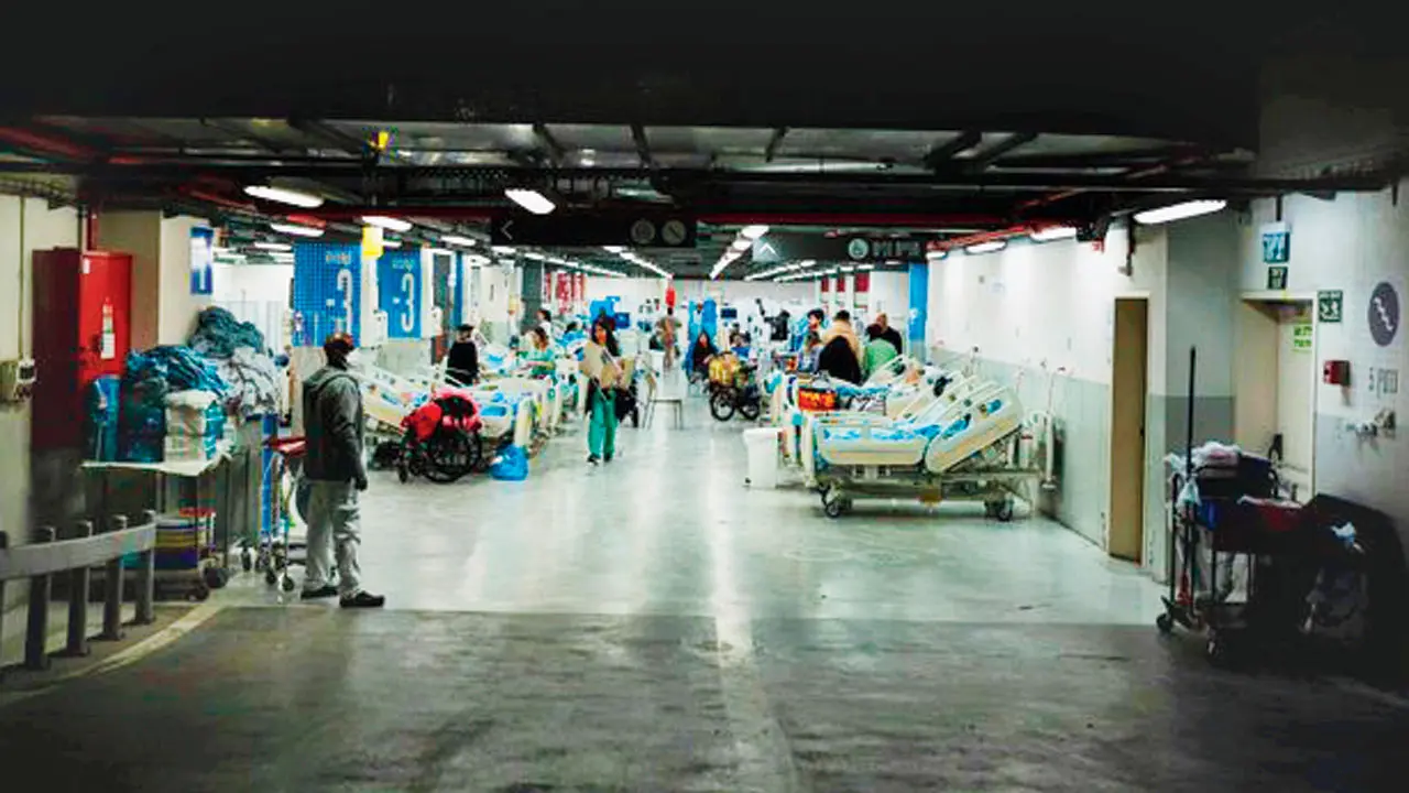 UAE reports 1 death as Iran strikes trigger West Asia airspace shutdown