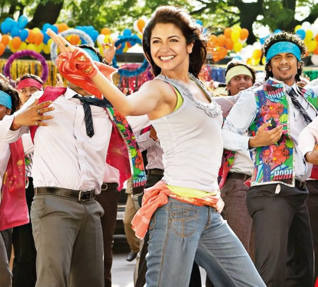 Jazba - Ladies vs Ricky BahlFeaturing Anushka Sharma, Parineeti Chopra and Dipannita Sharma, the song reflects the spirit of women who refuse to be deceived and instead come together to take control of the situation.