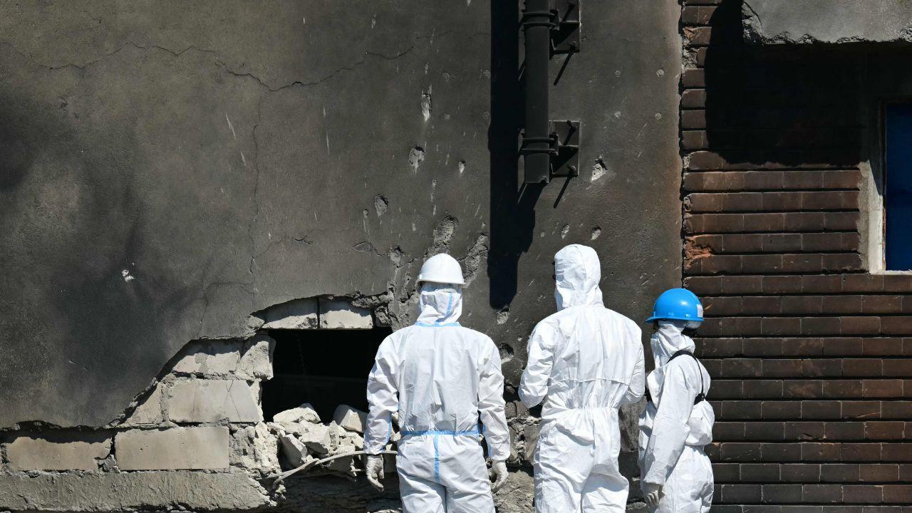 Police and forensic teams continued examining the damaged apartment complex as Romania formally summoned the Russian ambassador following the strike. Police and forensic teams continued examining the damaged apartment complex as Romania formally summoned the Russian ambassador following the strike.
