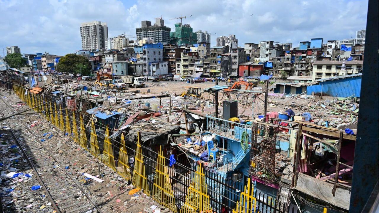 Excavators clear debris after fresh demolitions at Garib Nagar during the sixth day of the operation Excavators clear debris after fresh demolitions at Garib Nagar during the sixth day of the operation