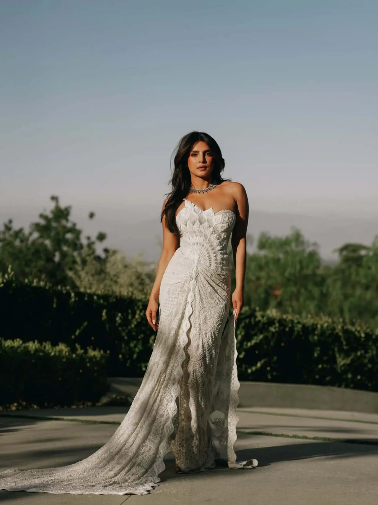 Priyanka Chopra Jonas – Bharat
Priyanka Chopra, who had happily announced her big Bollywood comeback with Salman Khan starrer Bharat, opted out of the film as she was engaged and getting married to Nick Jonas. Priyanka Chopra Jonas – Bharat
Priyanka Chopra, who had happily announced her big Bollywood comeback with Salman Khan starrer Bharat, opted out of the film as she was engaged and getting married to Nick Jonas.