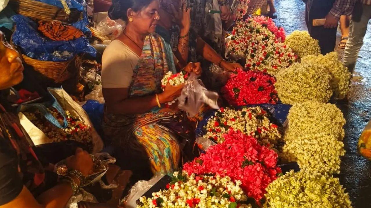 Aaditya also stressed improving the conditions at the city&rsquo;s iconic Phool Mandai even as concerns grow over the lack of progress on a proposed beautification project for the market