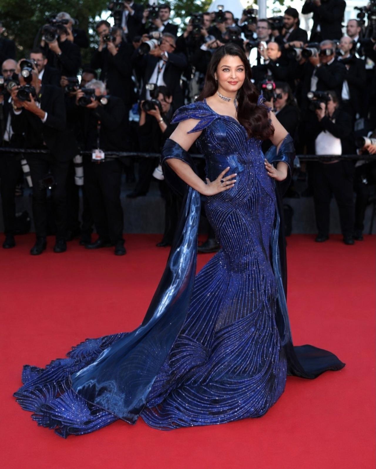 Aishwarya Rai
The diva looked breathtaking at the closing ceremony of Cannes 2026 Film Festival. Representing L'Oreal at the gala, Aishwarya opted for Amit Aggarwal's custom sculptural gown which she paired with dark blue dupatta. Aishwarya Rai
The diva looked breathtaking at the closing ceremony of Cannes 2026 Film Festival. Representing L'Oreal at the gala, Aishwarya opted for Amit Aggarwal's custom sculptural gown which she paired with dark blue dupatta.