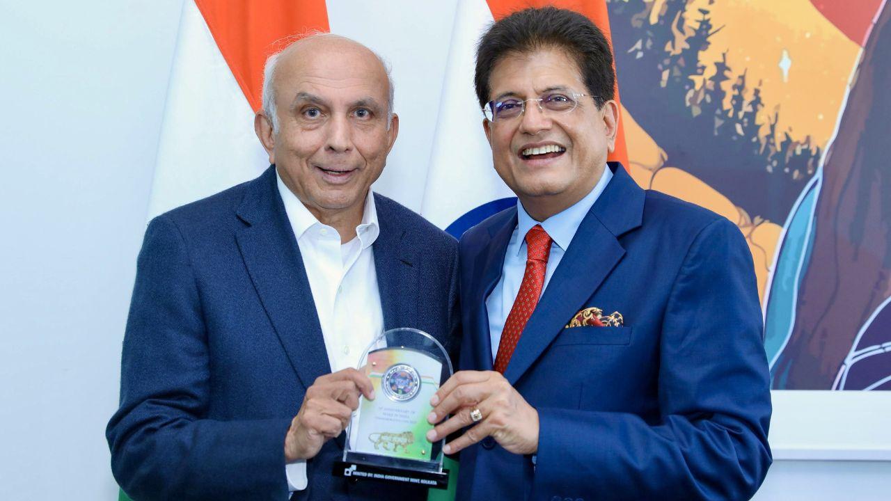 In a meeting with V. Prem Watsa, the minister discussed opportunities for deeper collaboration and acknowledged Fairfax’s longstanding investments in India, including its engagement with Bengaluru International Airport and other sectors contributing to India’s growth story In a meeting with V. Prem Watsa, the minister discussed opportunities for deeper collaboration and acknowledged Fairfax’s longstanding investments in India, including its engagement with Bengaluru International Airport and other sectors contributing to India’s growth story