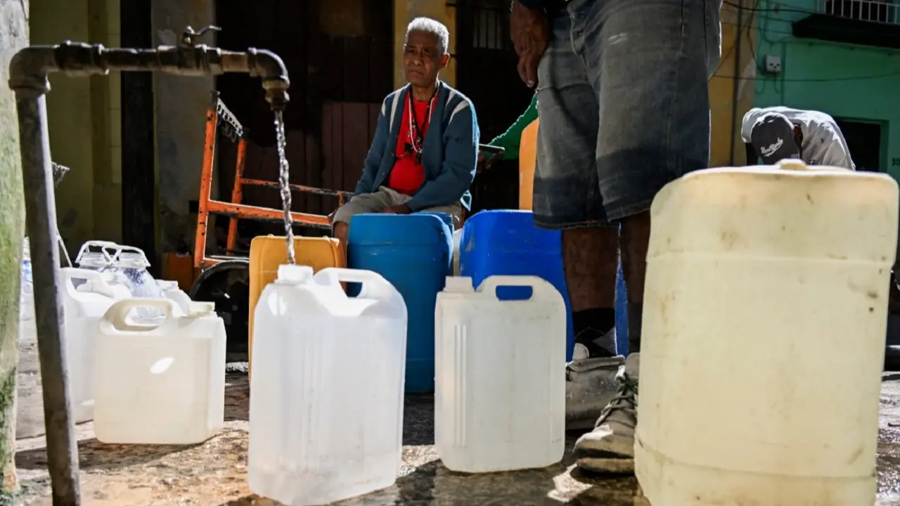 Water shortages worsen across Cuba as oil supplies dwindle Pic/AFP