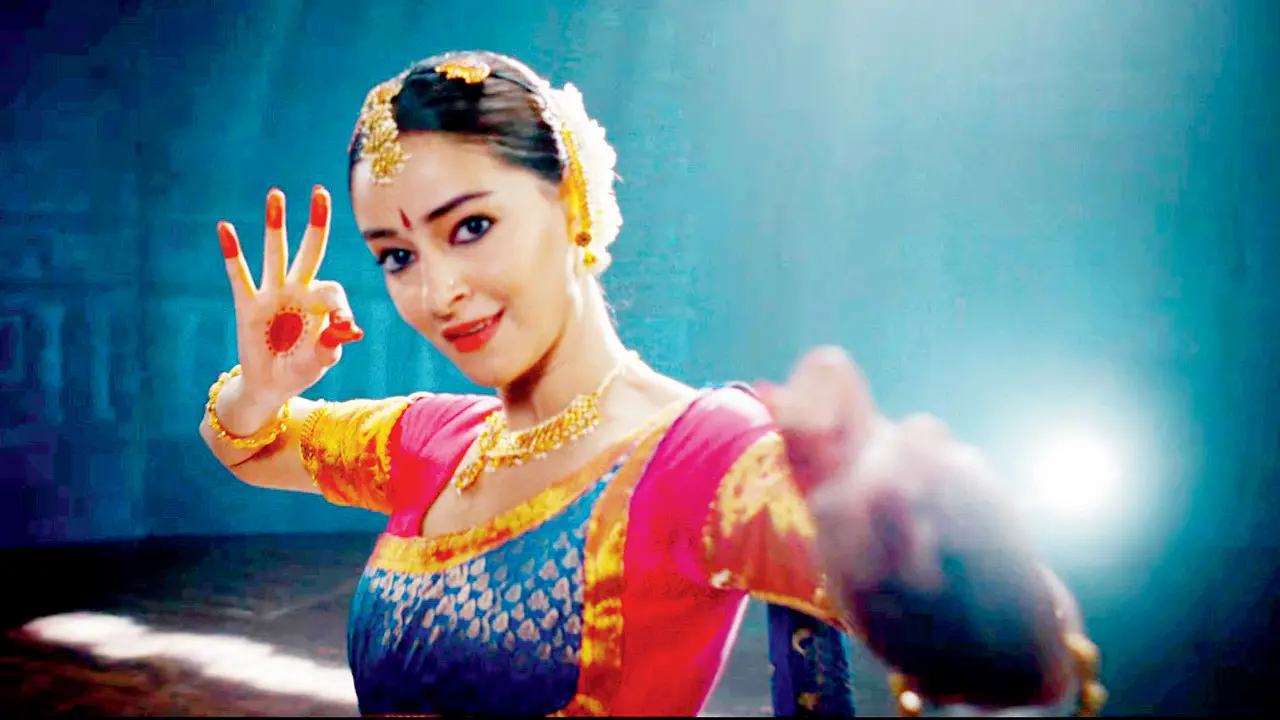 Amid backlash for Ananya Panday’s ‘Bharatanatyam fusion’, Indian classical dancers react to the film scene Ananya Panday plays the daughter of a trained Bharatanatyam dancer in the movie Chand Mera Dil. PIC/Youtube @Dharma Productions