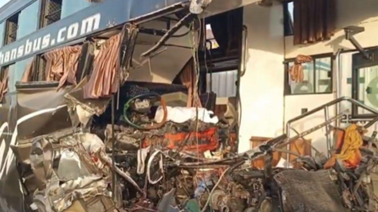 After receiving information about the accident, police and rescue teams rushed to the scene After receiving information about the accident, police and rescue teams rushed to the scene