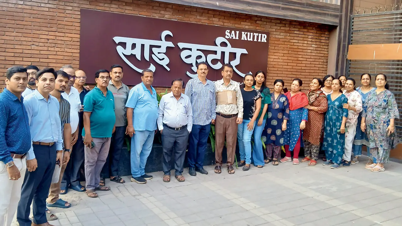 Kopar Khairane society in dispute over alleged hospital encroachment Residents of Sai Kutir CHS in Kopar Khairane