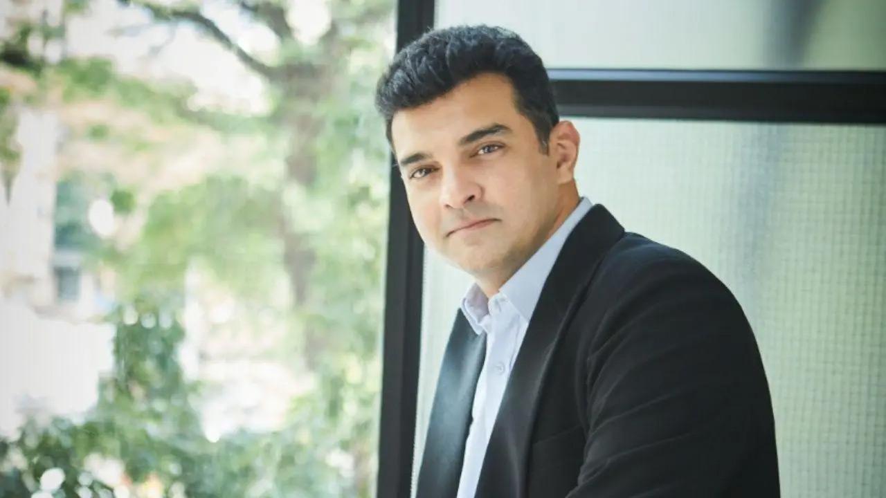 Siddharth Roy Kapur's production house slams Vineet Lalita Pandey for issuing fake casting calls under its name Siddharth Roy Kapur