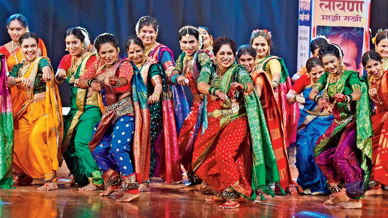 IN PHOTOS: Vidya Sadaphule leads a living river of Lavani dance at Nehru Centre Pic/Ashish Rane
