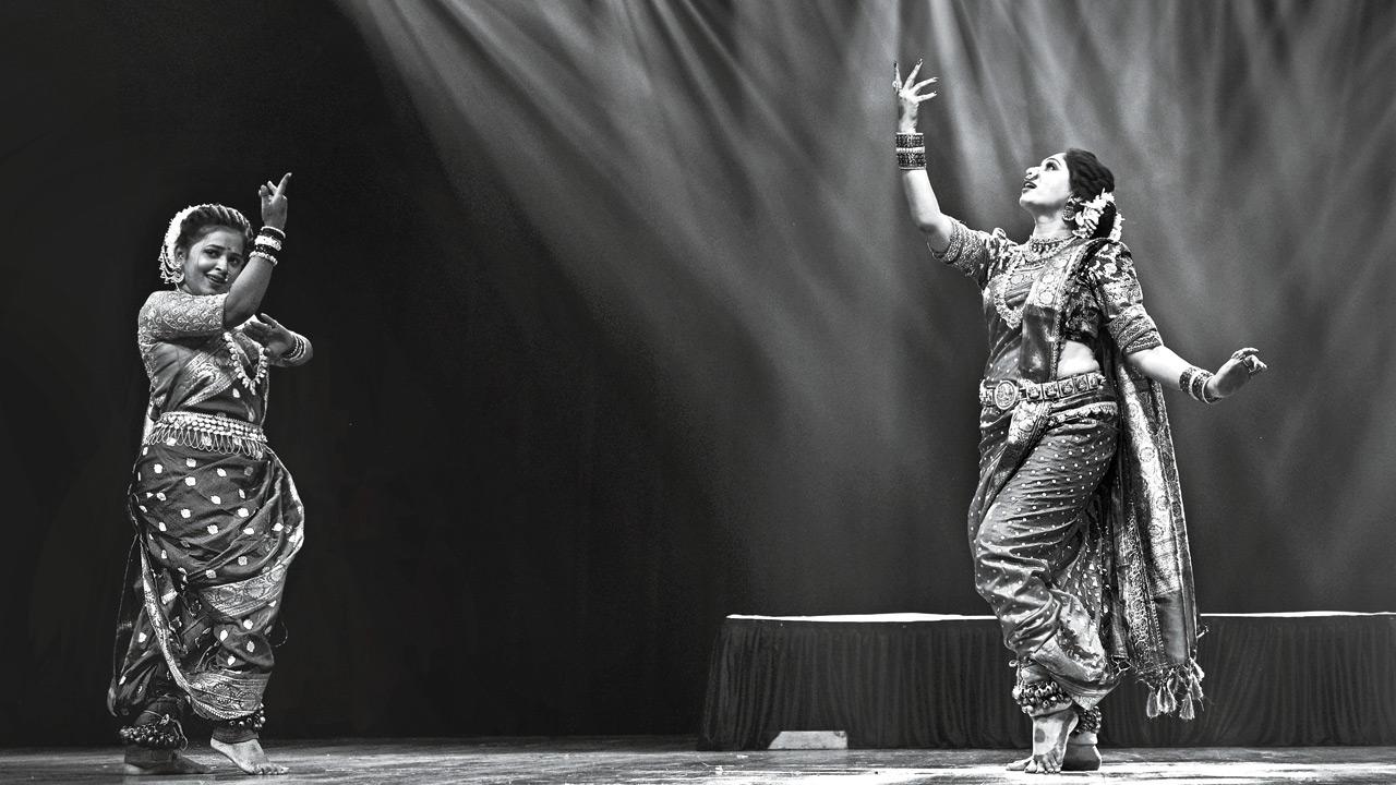 The stage comes alive at Nehru Centre as Lavani dancer Vidya Sadaphule opens 'Lavani Majhi Sakhi', setting the tone for a week-long celebration of traditional Maharashtrian folk dance The stage comes alive at Nehru Centre as Lavani dancer Vidya Sadaphule opens 'Lavani Majhi Sakhi', setting the tone for a week-long celebration of traditional Maharashtrian folk dance