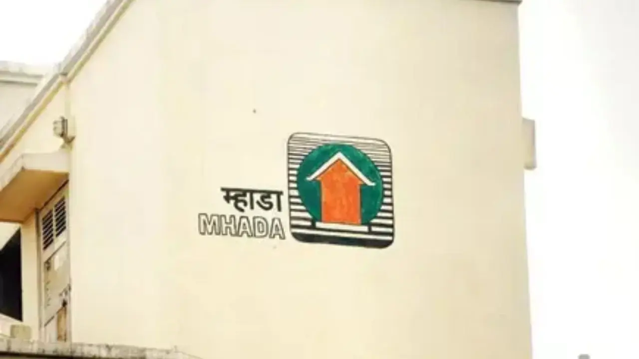 MHADA identifies 82 'highly dangerous' buildings in Mumbai, begins evacuation Representational Image