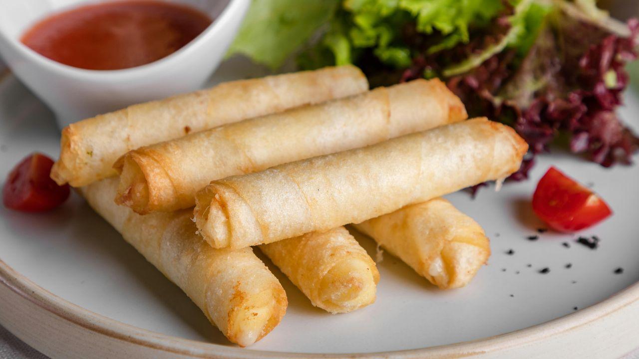 Bhakarwadi CigarsChef Bolar is generous to share not one but two recipes celebrating Maharashtrian cuisine while playing around with flavours. It is because there are so many different variations in flavours, and this one is from Pune. He says you can turn a traditional snack like bhakarwadi into something more by making Bhakarwadi Cigars.&nbsp;
The city-based chef shares, "It is a playful, modern take on Pune&rsquo;s iconic tea-time snack. The classic bhakarwadi filling coconut, sesame, and spice is rolled into thin sheets, shaped into cigar-like forms, and crisped to perfection. It retains the signature sweet, tangy, and spicy notes while offering a refined presentation. It transforms a familiar snack into a plated appetiser, making it relevant in a contemporary dining format without losing its nostalgic essence." (Image for representational purpose only)