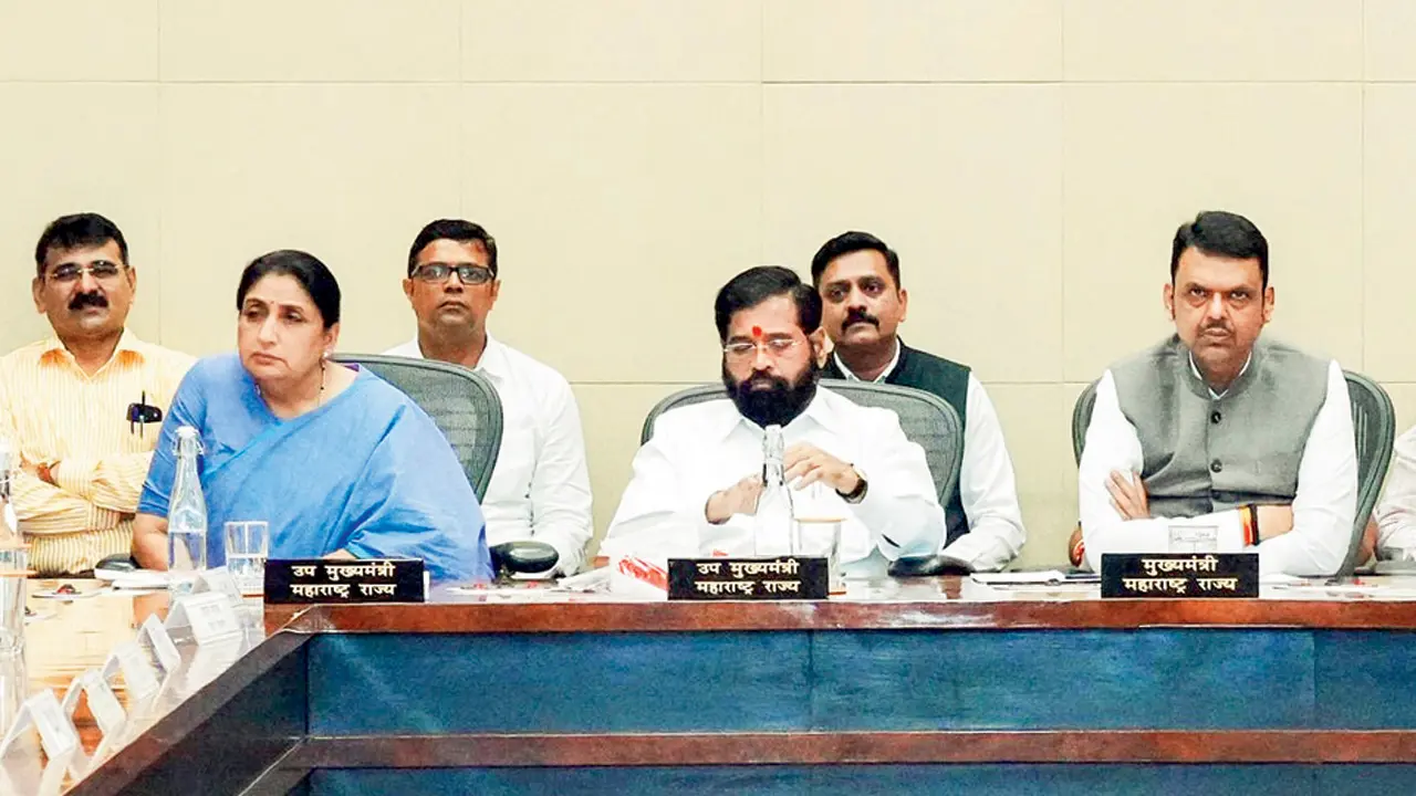 Maharashtra: Sawantwadi railway station to be renamed in honour of former rail minister Madhu Dandavate Chief Minister Devendra Fadnavis (right) chairs a cabinet meeting with Deputy CM Eknath Shinde (centre), and Sunetra Ajit Pawar (left), in Mumbai, on Tuesday. PIC COURTESY/X/@CMOMaharashtra