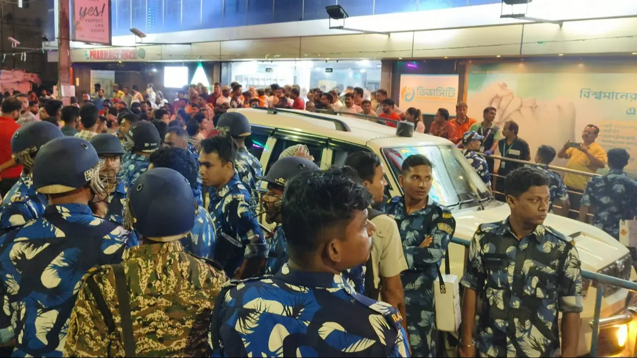 Security beefed up after BJP leader Suvendu Adhikari's personal assistant Chandranath Rath was shot at from close range by unidentified assailants. Pic/PTI