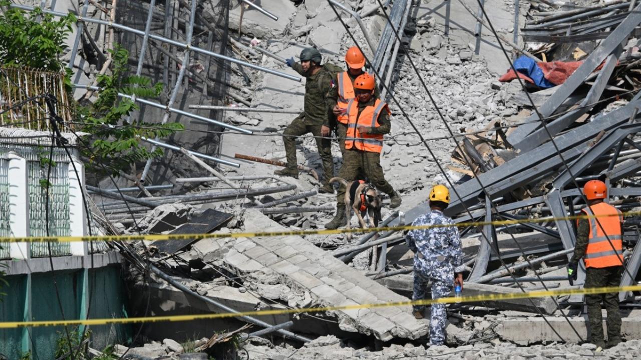 Ten of the survivors sustained injuries and were taken to the hospital for treatment. Ten of the survivors sustained injuries and were taken to the hospital for treatment. 