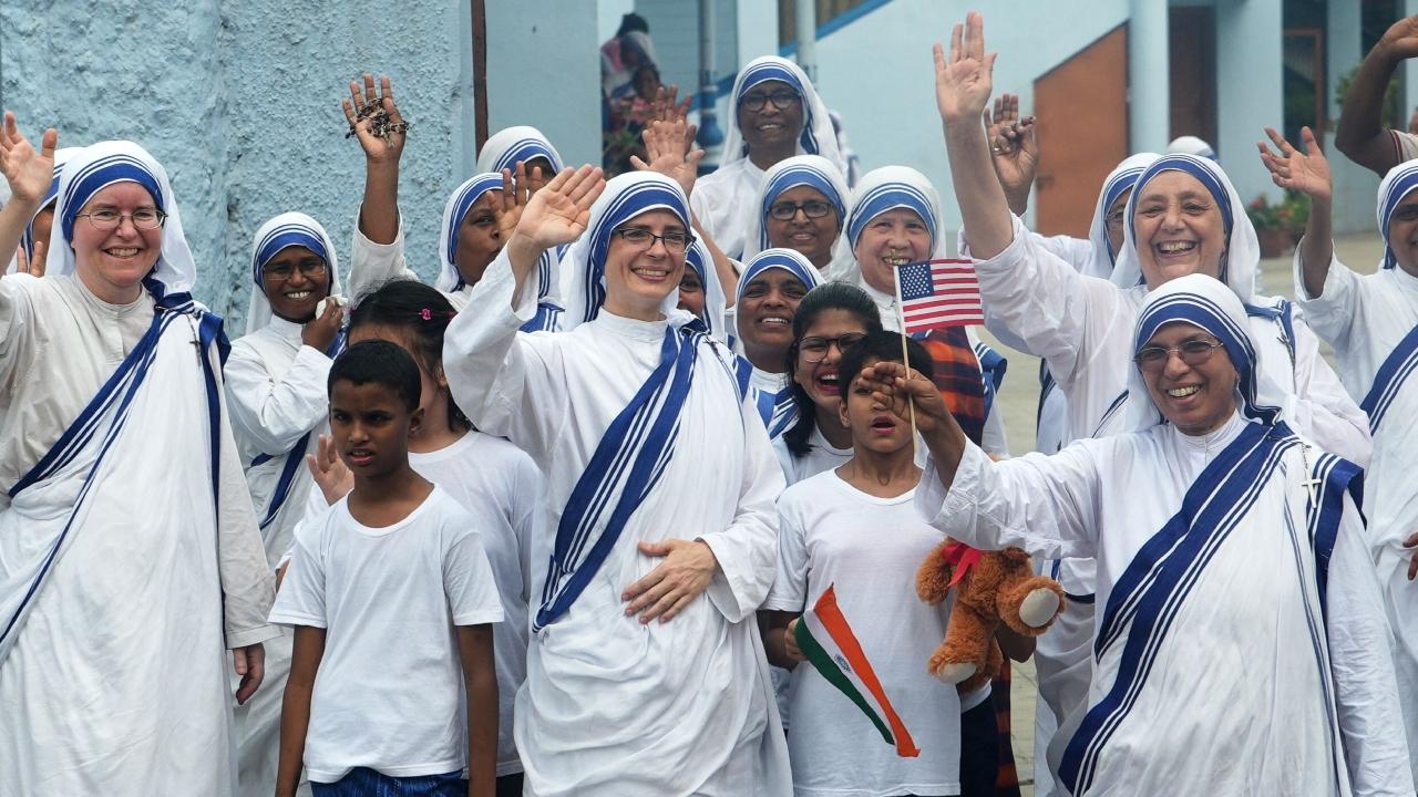 Accompanied by US Ambassador Gor and other officials, Rubio later visited Nirmala Shishu Bhavan - a children's home run by Missionaries of Charity - during his Kolkata stopover.