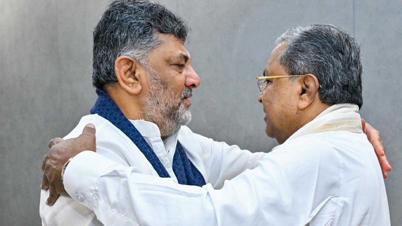 His current deputy and possible successor, D K Shivakumar and other cabinet colleagues attended the breakfast meeting. His current deputy and possible successor, D K Shivakumar and other cabinet colleagues attended the breakfast meeting.
