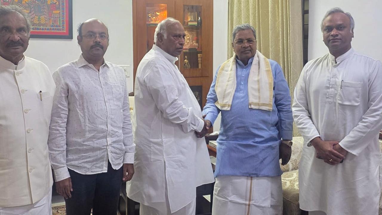 Former state ministers K.J. George and Priyank Kharge, along with Legislative Council member Yathindra Siddaramaiah, were also present during the discussions. Former state ministers K.J. George and Priyank Kharge, along with Legislative Council member Yathindra Siddaramaiah, were also present during the discussions.