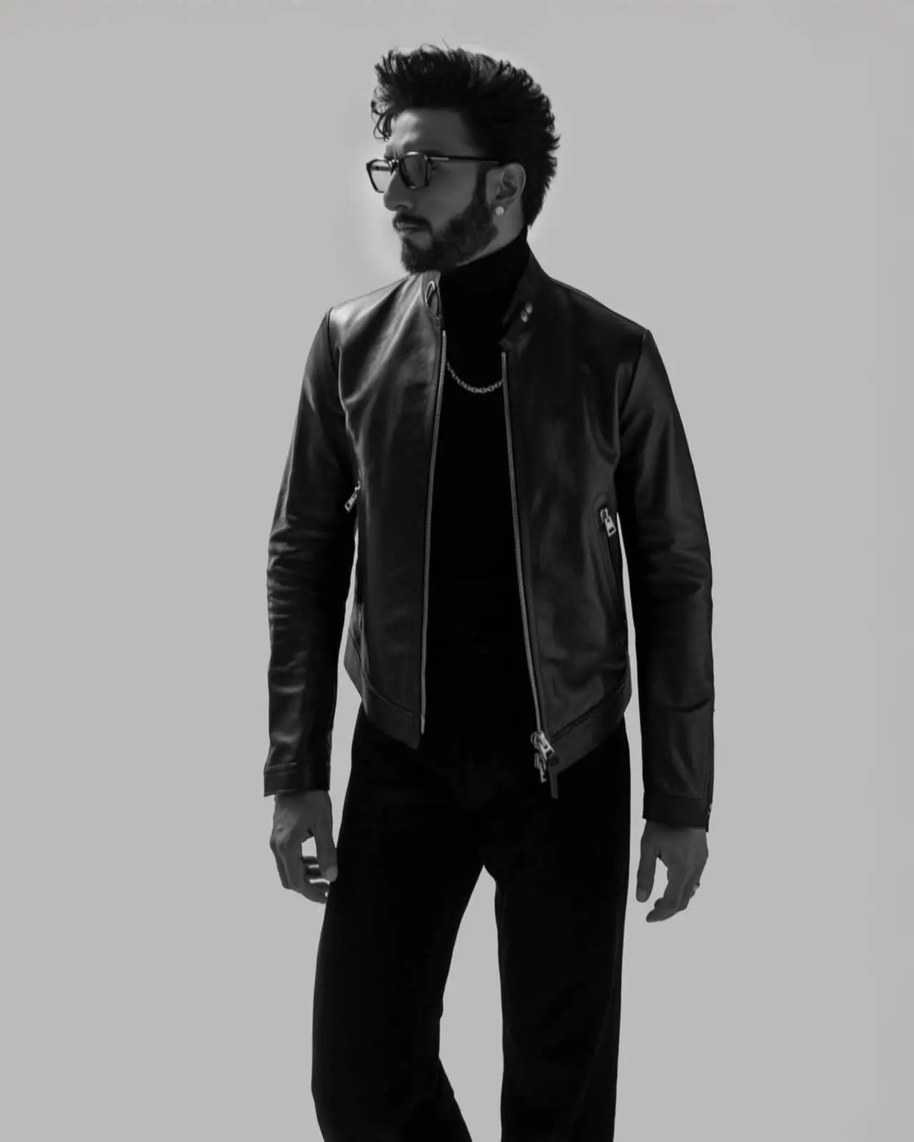 FWICE's decision against RanveerOn May 25, 2026, the FWICE issued a non-cooperation directive against Ranveer in the Don 3 matter, claiming that he failed to respond to repeated requests to appear before the body and discuss the issue, despite being sent three reminders FWICE's decision against RanveerOn May 25, 2026, the FWICE issued a non-cooperation directive against Ranveer in the Don 3 matter, claiming that he failed to respond to repeated requests to appear before the body and discuss the issue, despite being sent three reminders