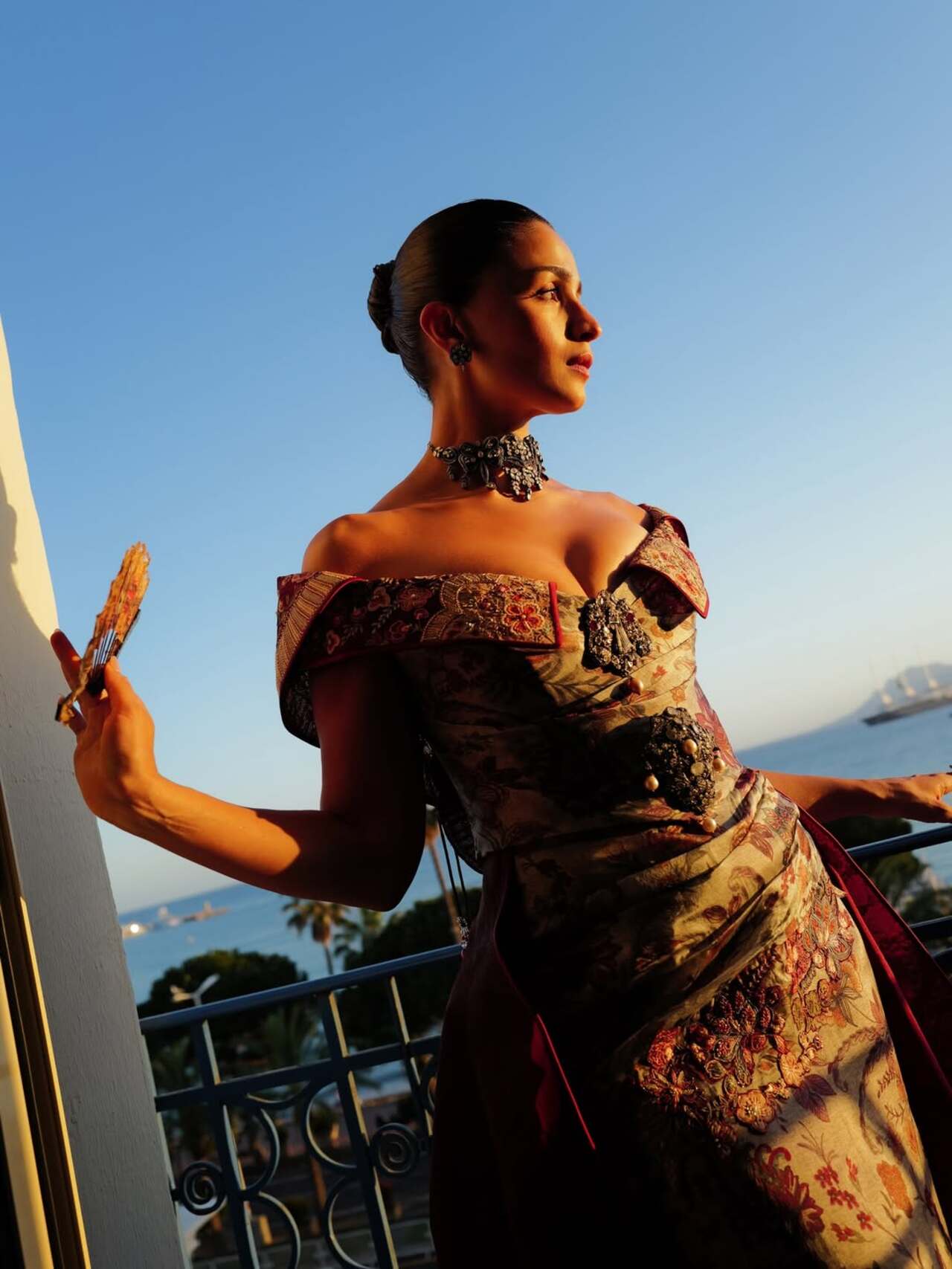 For her latest appearance, the actress chose a custom off-shoulder couture gown designed by Tarun Tahiliani For her latest appearance, the actress chose a custom off-shoulder couture gown designed by Tarun Tahiliani