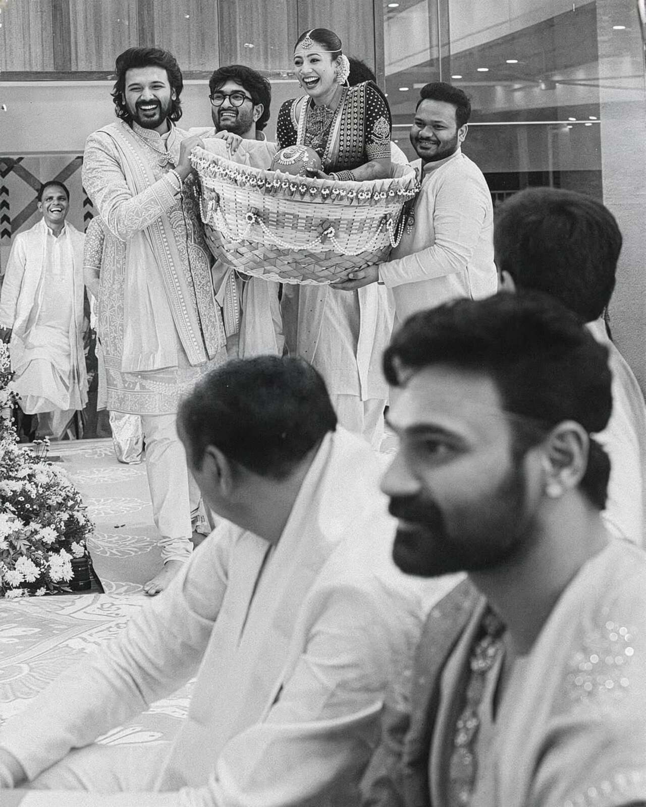 Kavya Reddy makes a graceful bridal entry, exuding elegance and poise as she walks in adorned in traditional attire. Her radiant smile speaks volumes of her excitement.