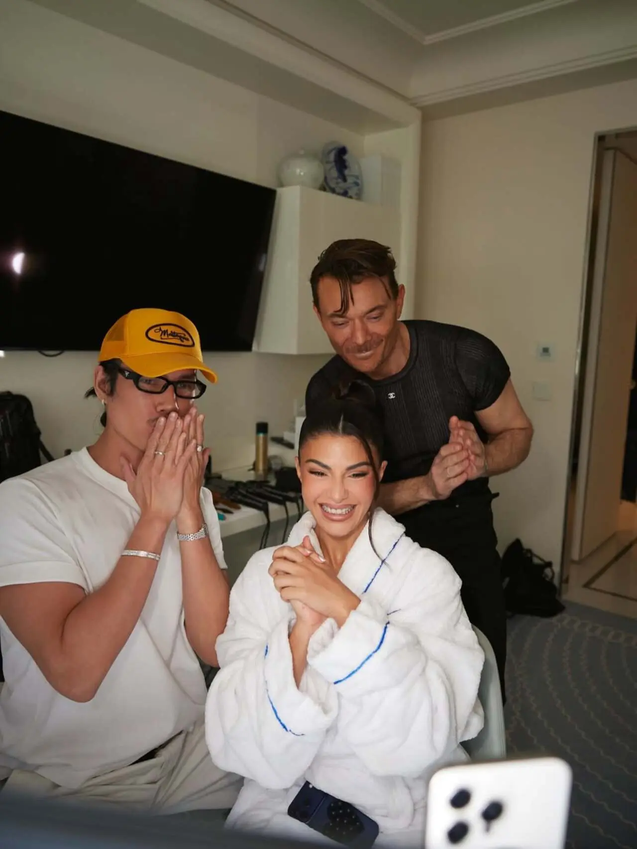 Jacqueliene also shared a BTS pic with her team as they get enthralled ahead of decking up for the prestigious gala.