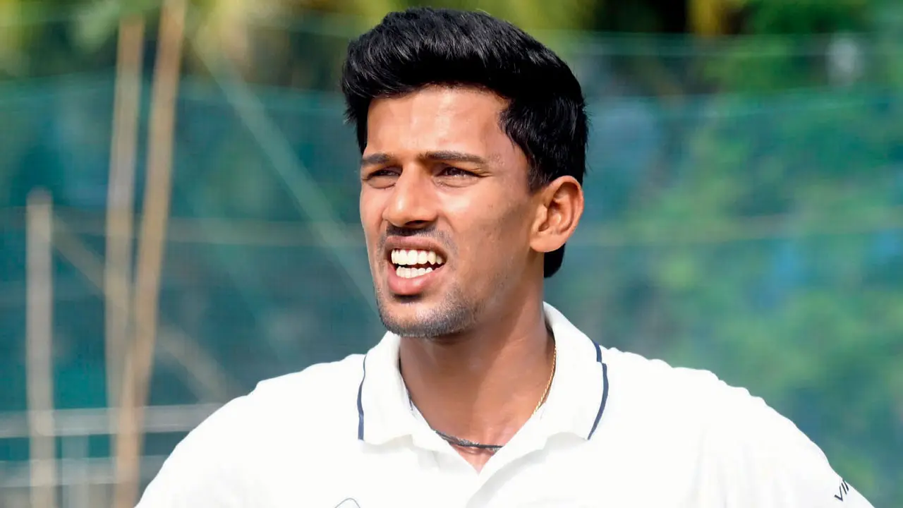 Tanush Kotian must use Test snub as motivation to excel: Sanjay Patil Tanush Kotian